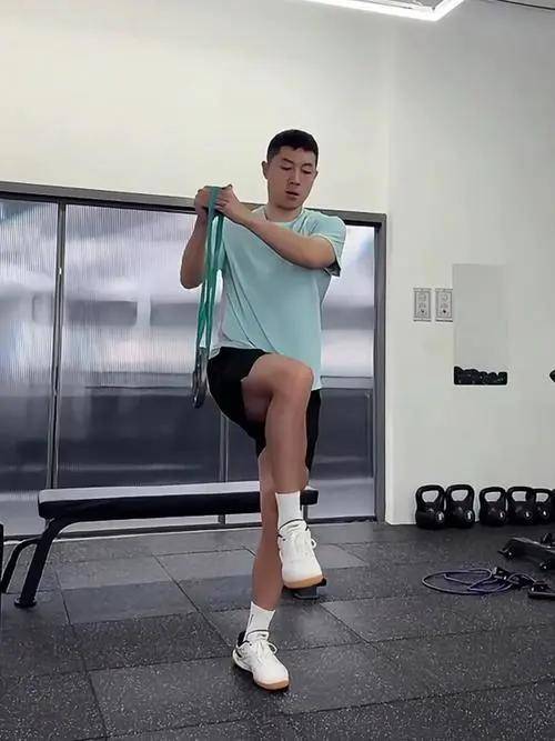 奥地利队力克瑞典队,许昕统治全场 奥地利队力克瑞典队,许昕统治全场