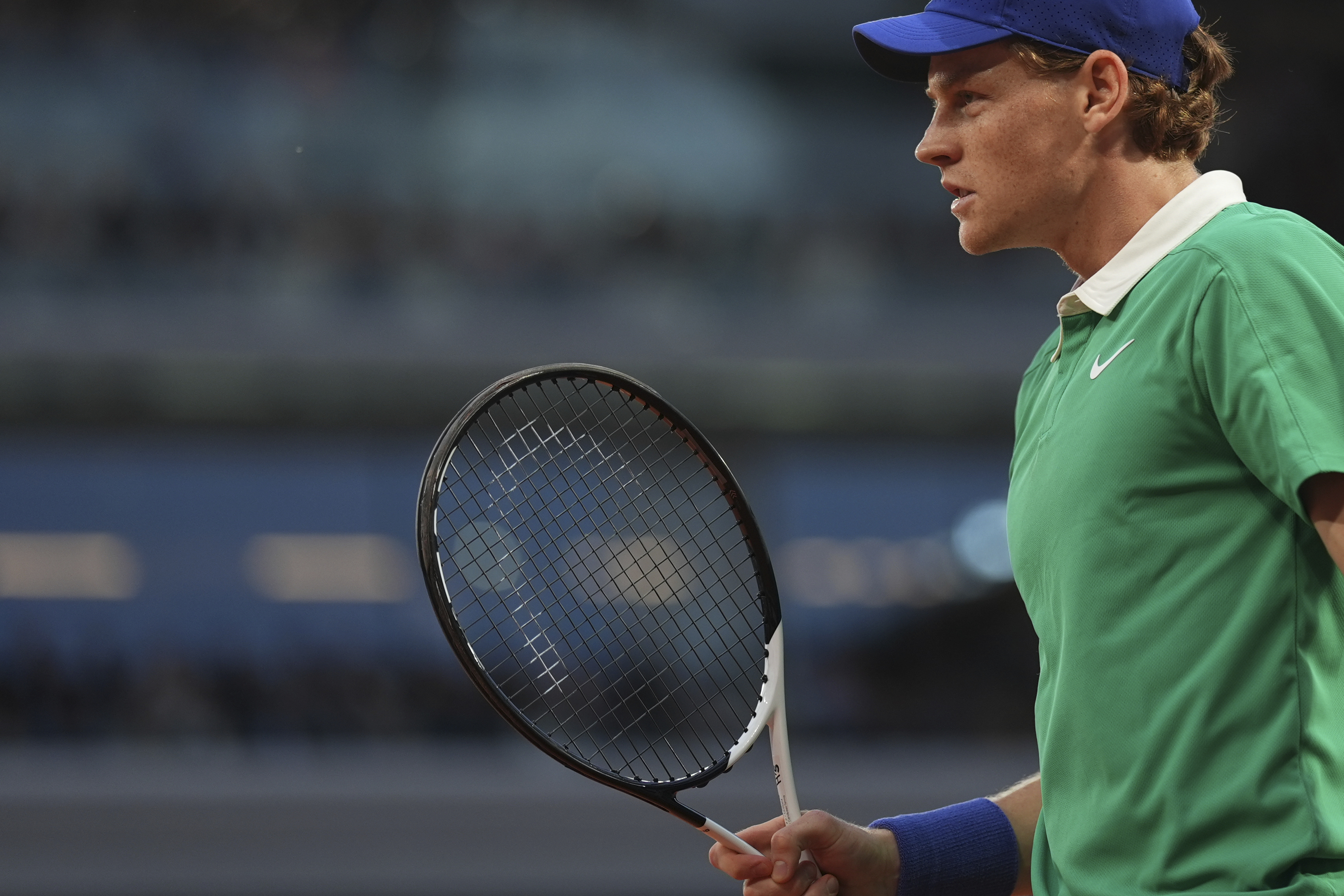 法网翻盘拉沃尔杯，辛纳点燃赛场