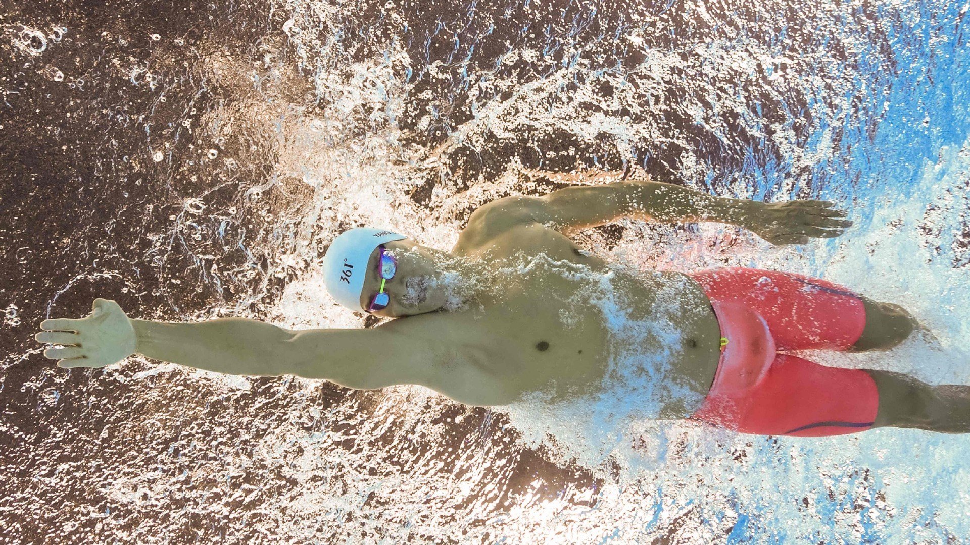 鏖战智利，法比尼奥如何以米兰之魂，在欧冠半决赛中接管比赛