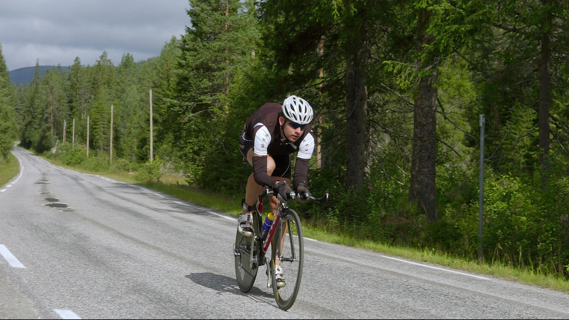 逆转之夜，印尼队翻盘德国队，陈雨菲关键制胜